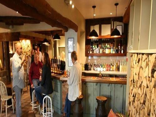 The Fox & Hounds 호텔 스윈던 객실 사진